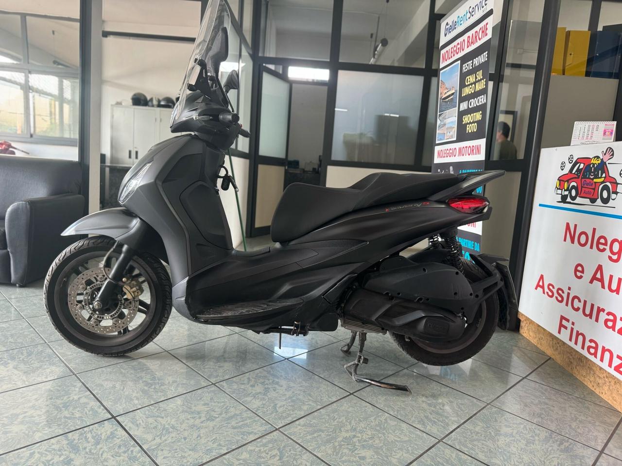 Piaggio Beverly 300 S