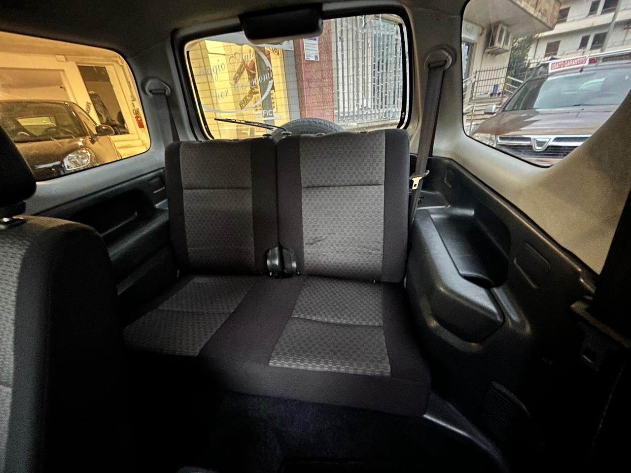 Suzuki Jimny 1.5 DDiS cat 4WD