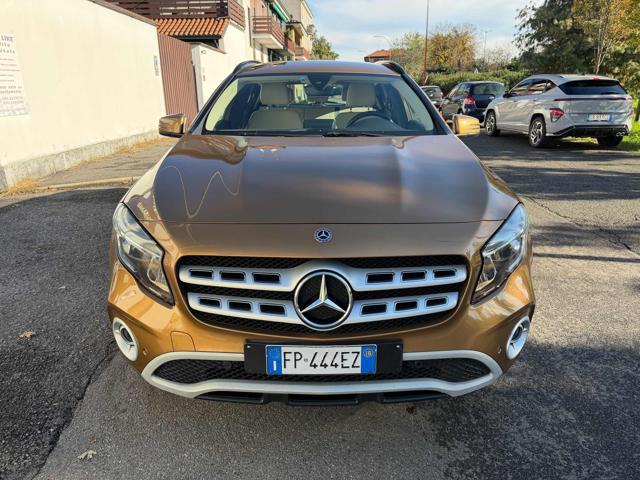 MERCEDES-BENZ GLA 180 Executive