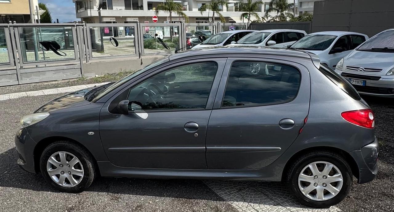 Peugeot 206 Plus 1.1 60CV 5p. Energie