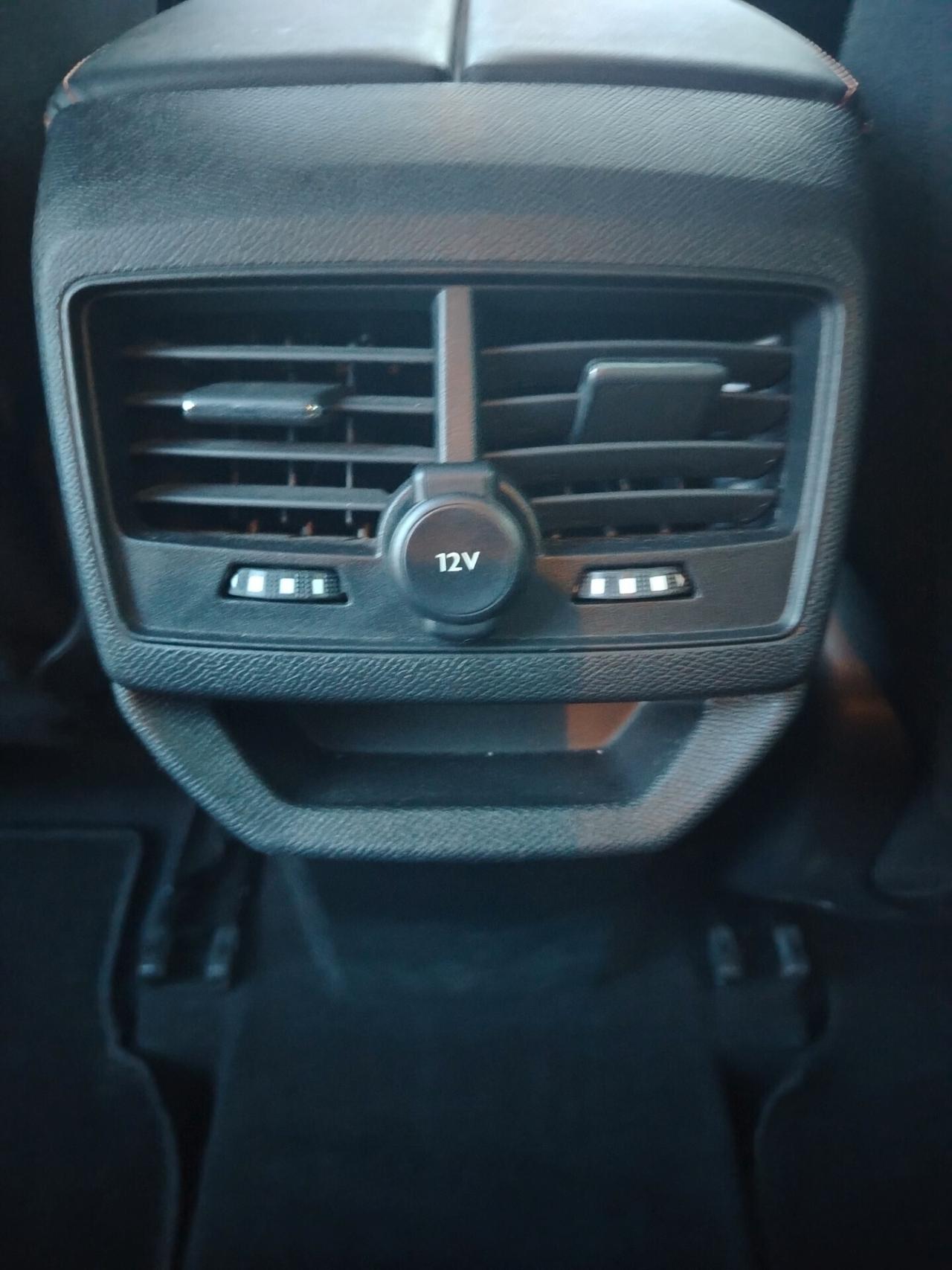 Peugeot 3008 BlueHDi 130 S&S Business