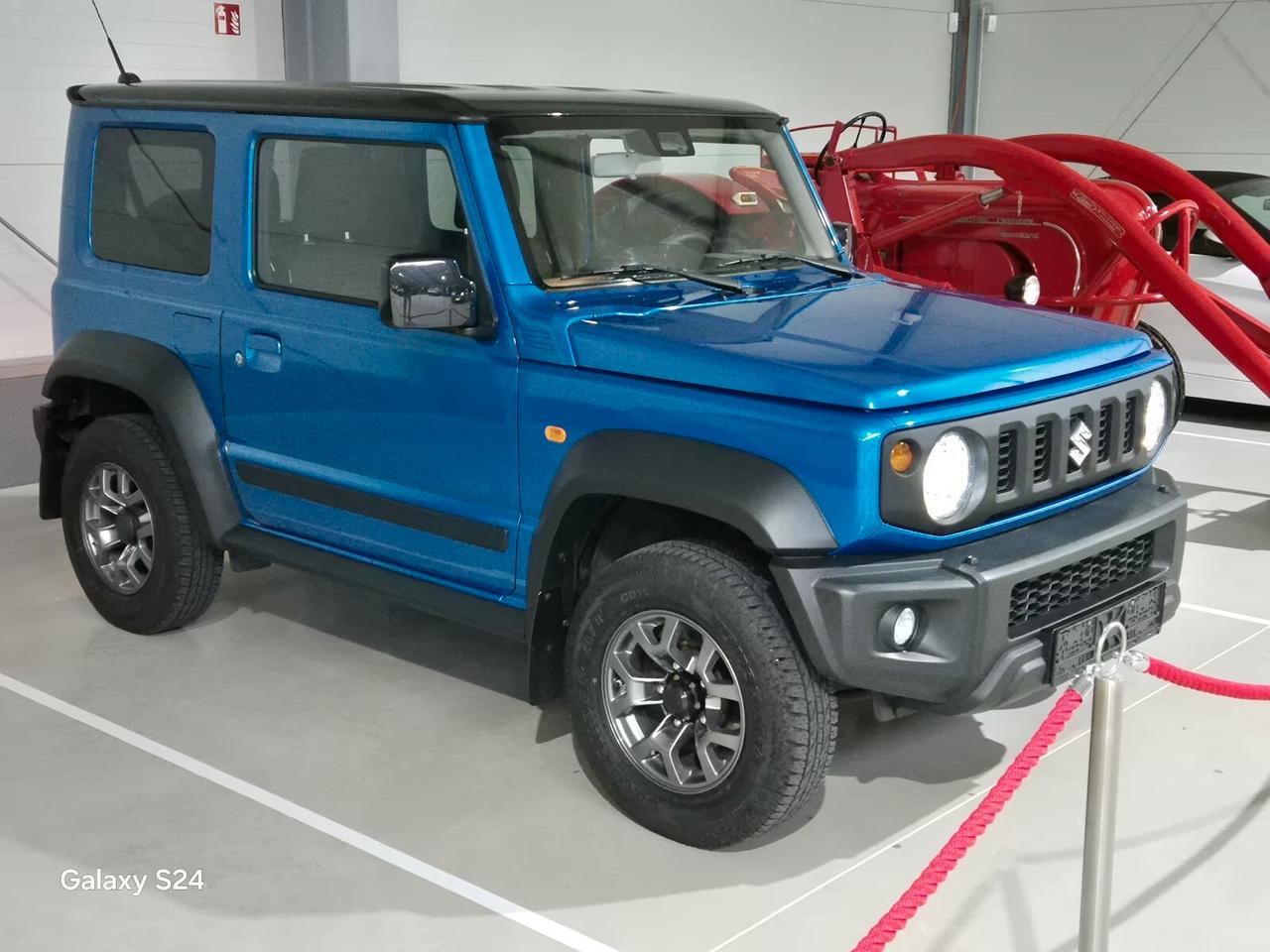 Suzuki Jimny 1.5 ALLGRIP/COMFORT PLUS/NAVI