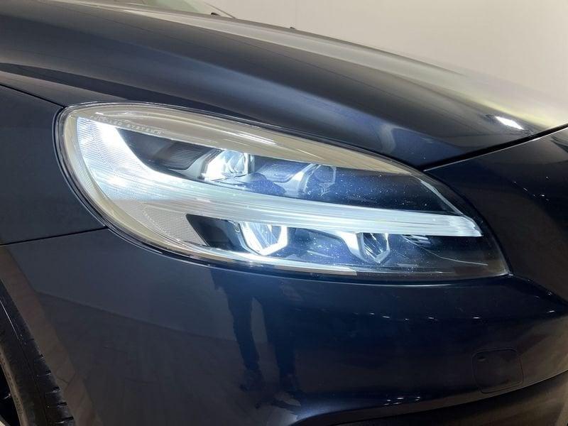 Volvo V40 Cross Country V40 Cross Country D2 Business Plus