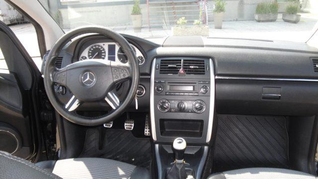 MERCEDES-BENZ B 180 CDI Sport