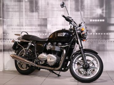 Triumph Bonneville 865 SE