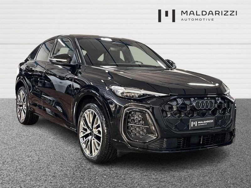 Audi Q5 II 2025 Sportback Sportback 2.0 tdi mhev+ S line edition quattro 204cv s-tr