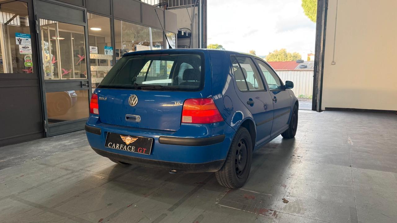 Volkswagen Golf 1.6 B 105CV - 2001