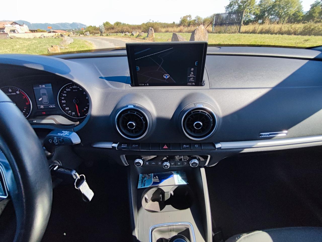 Audi A3 SPB 30 TFSI Business