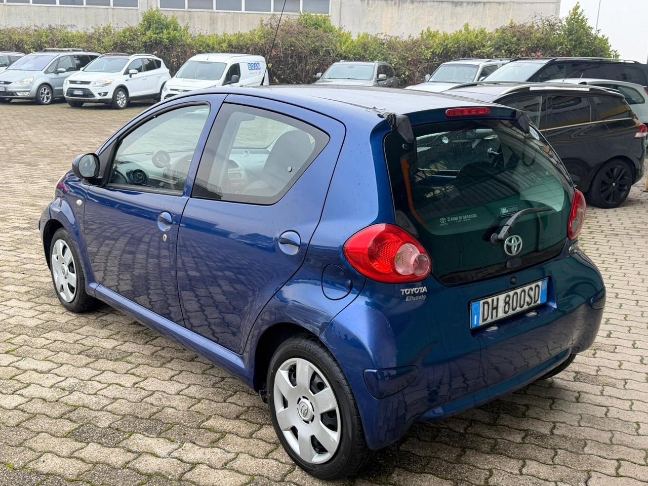 Toyota Aygo 1.0 12V VVT-i 5 porte Now