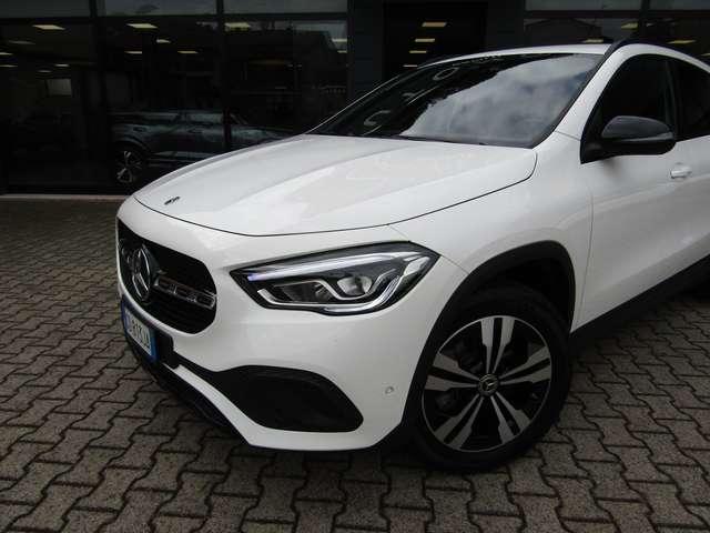 Mercedes-Benz GLA 200 d SPORT PLUS CAMBIO AUTO 150CV,LED,CERCHI 18,NAVI
