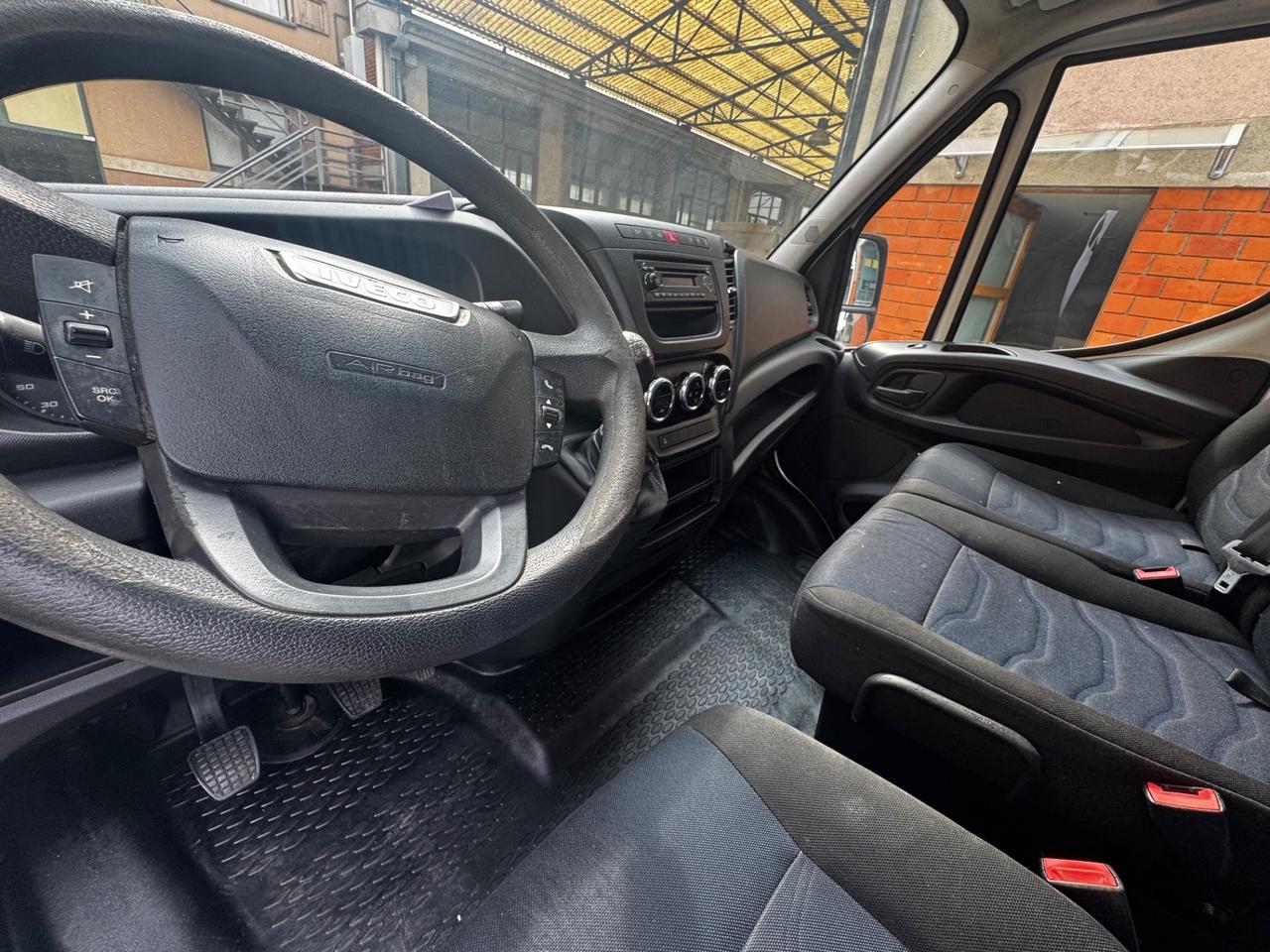 Iveco Daily , 2.3 diesel, 2028