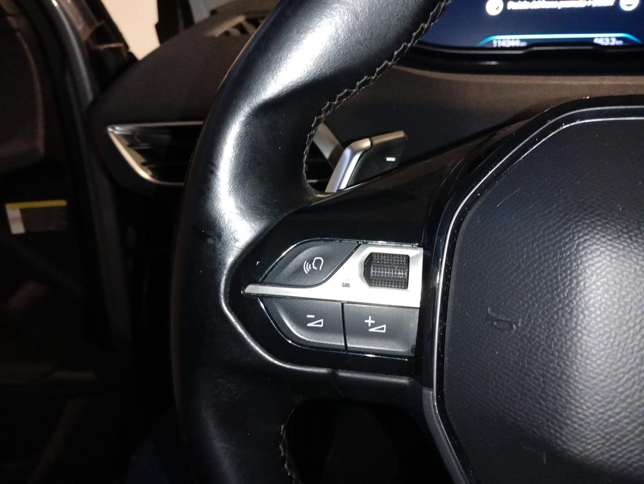 Peugeot 3008 BlueHDi 130 S&S EAT8 Allure
