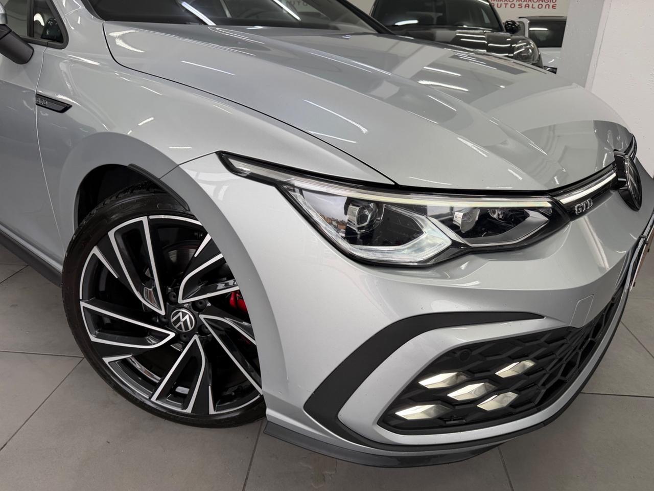 VW GOLF 8 2.0 200 Cv DSG GTD FINANZIABILE