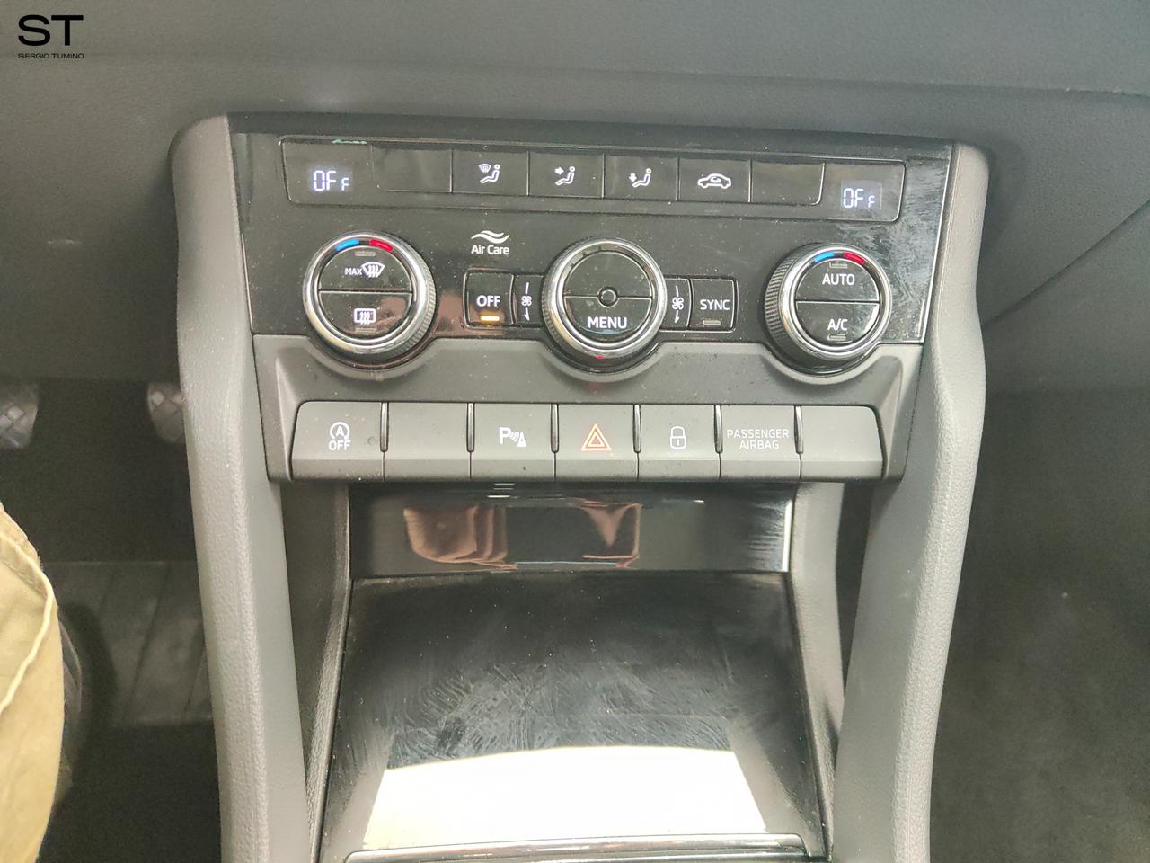 SKODA Karoq - Karoq 1.6 TDI SCR Ambition