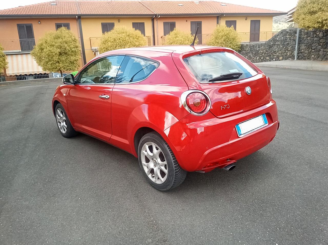 Alfa Romeo MiTo 1.6 JTDm 16V Distinctive Sport Pack