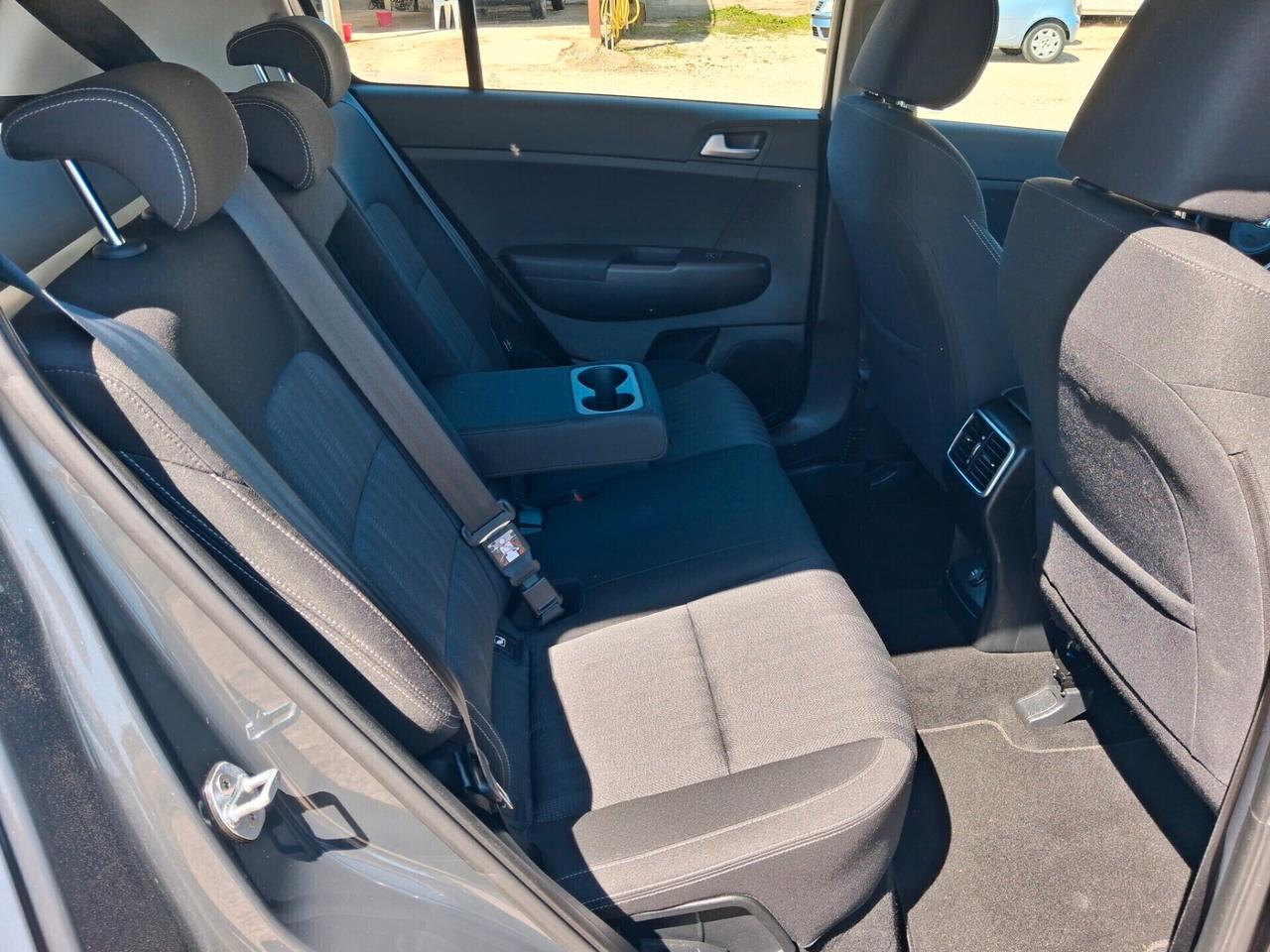 Kia Sportage 1.6 CRDI Diesel/Hybrid solo66.000km