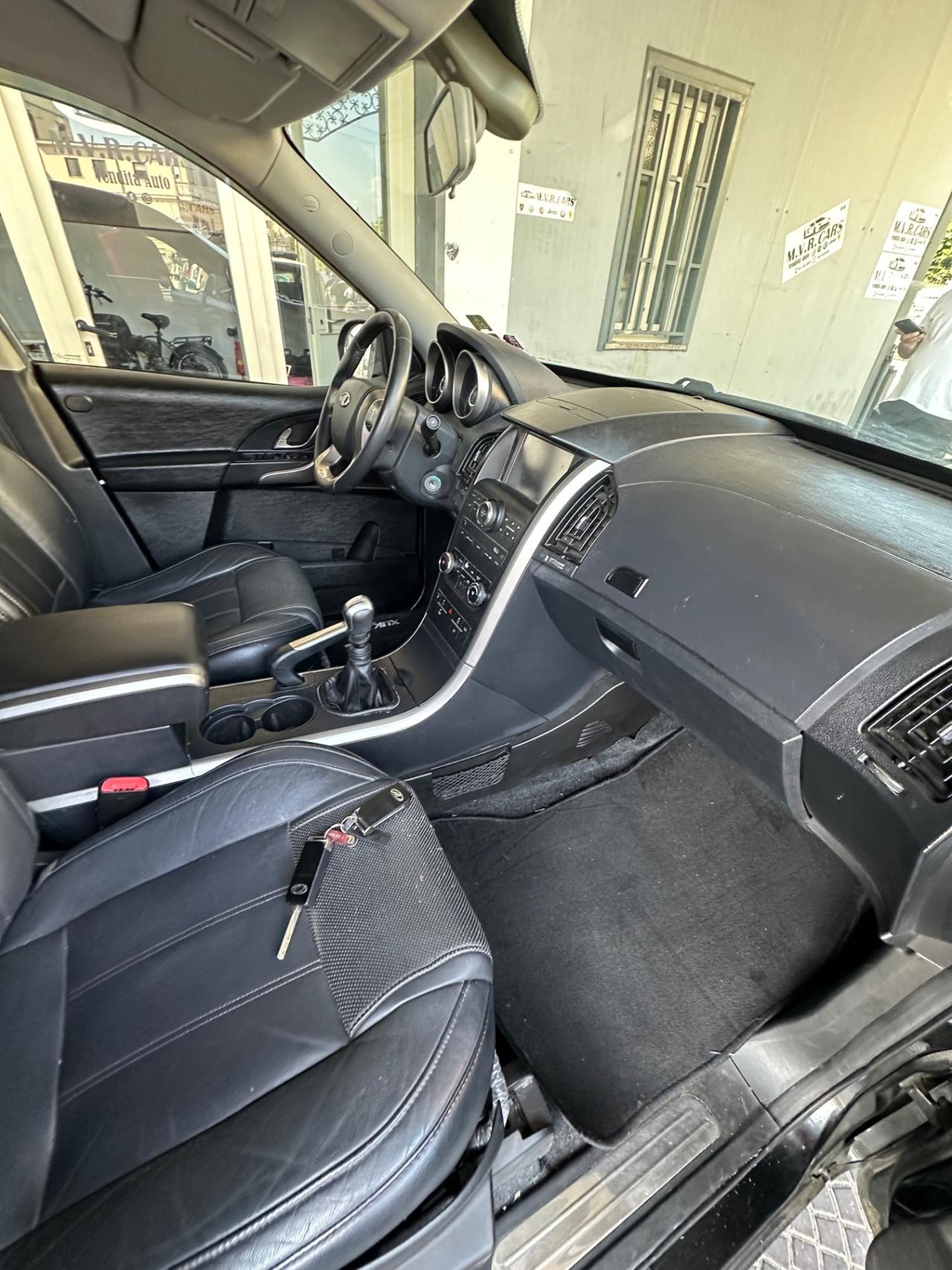Mahindra XUV500 2.2 16V AWD W10