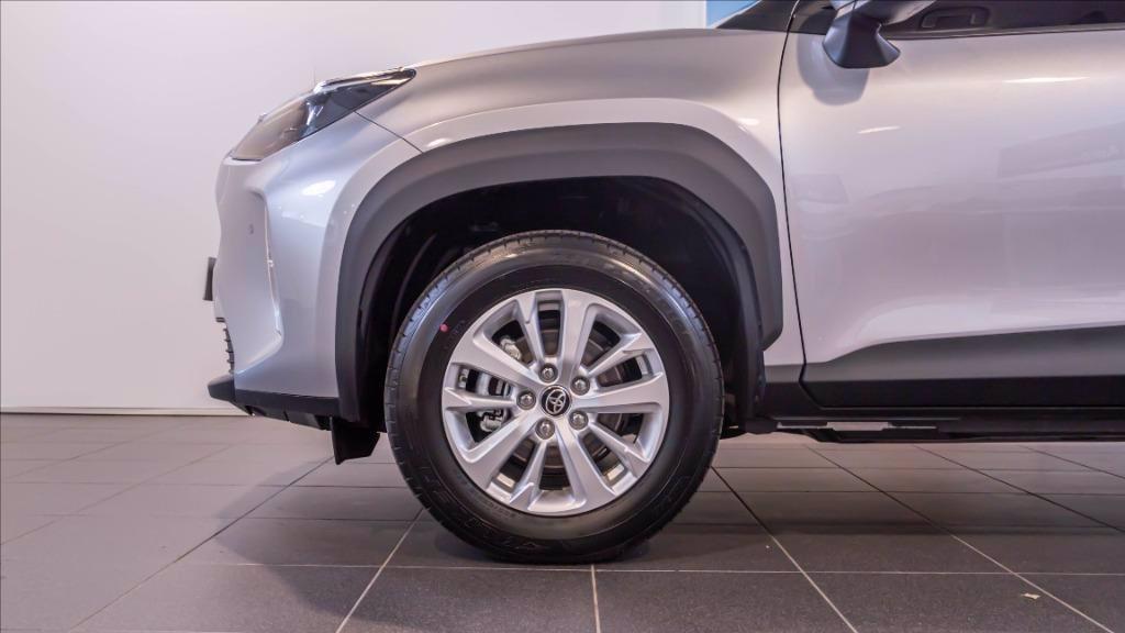 TOYOTA Yaris Cross 1.5h Business fwd 116cv e-cvt del 2024