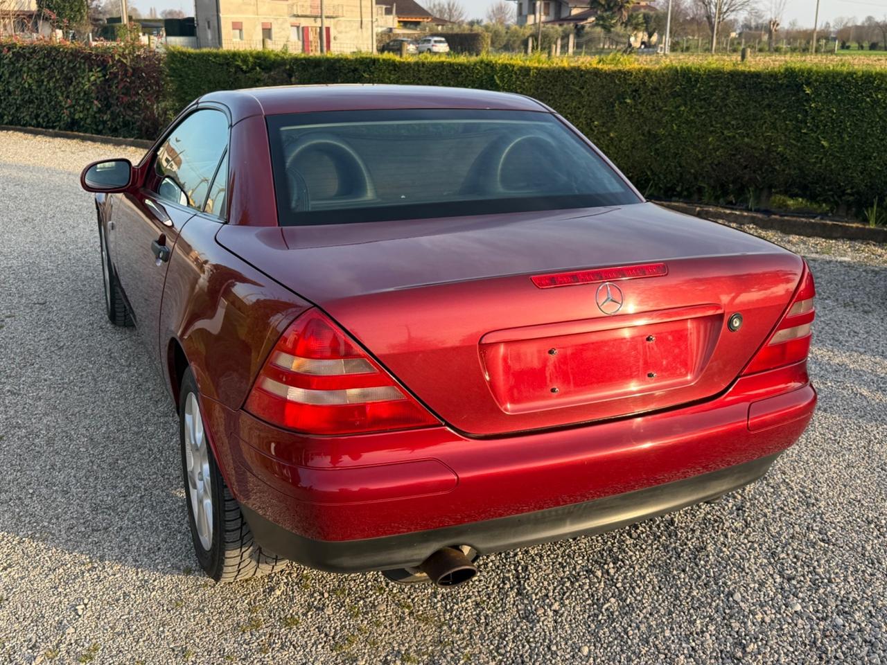 Mercedes-benz SLK 200 cat