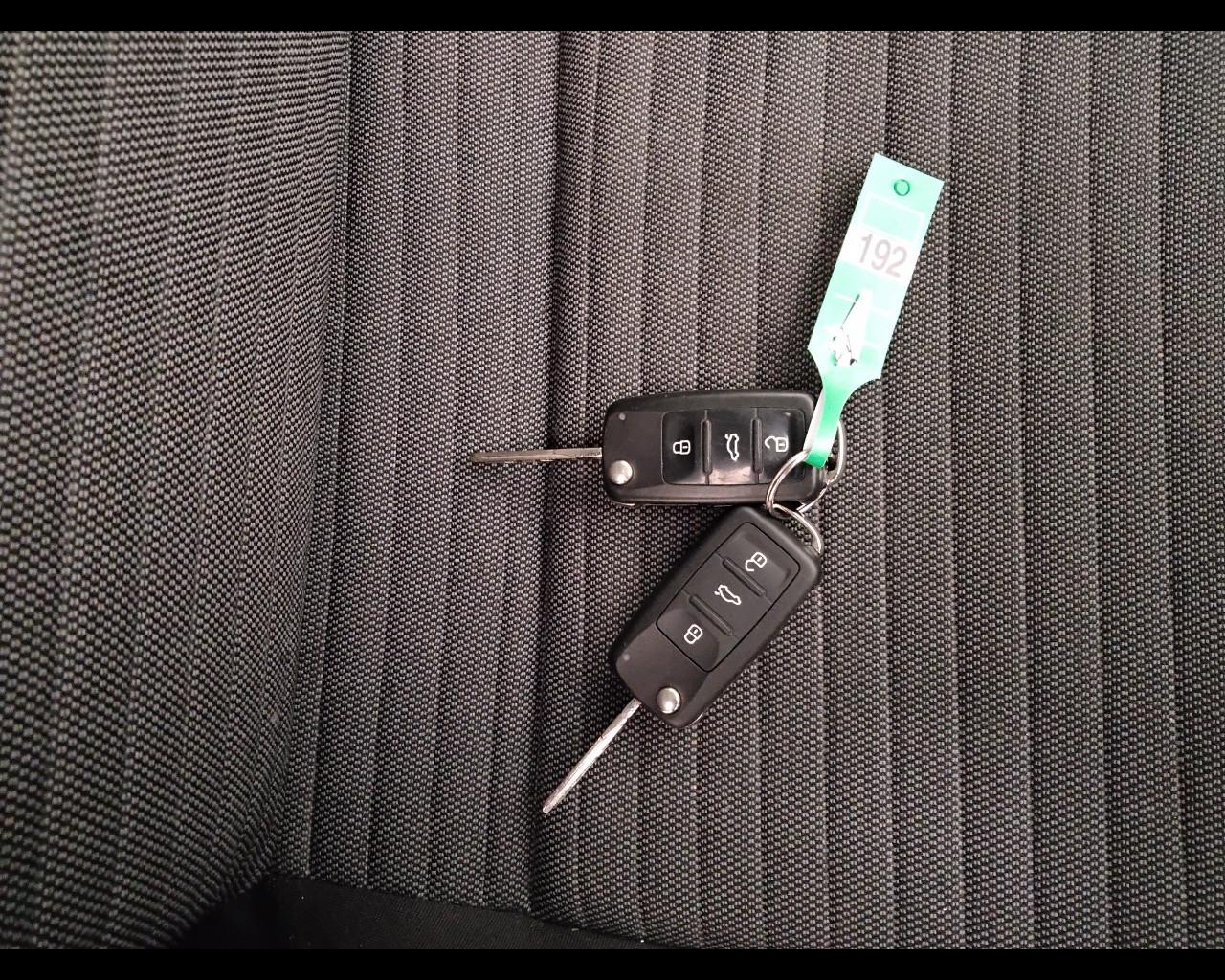 VOLKSWAGEN Polo V 2009 - Polo 5p 1.2 Comfortline 70cv