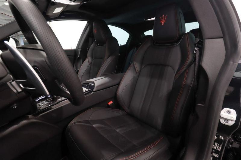 Maserati Ghibli Modena Ultima SQ4 430 CV