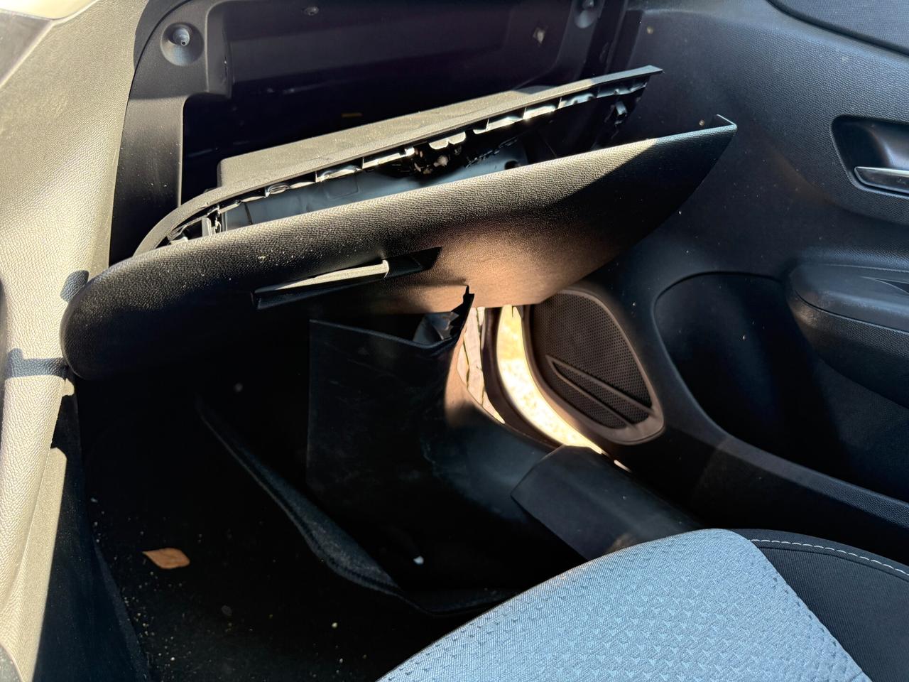 OPEL CORSA 2024 1.2 BENZ/GPL 75 CV *SINISTRATA