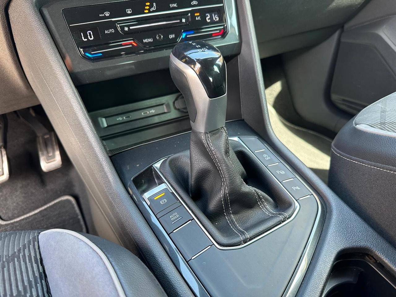 Volkswagen Tiguan 2.0 TDI 150 CV SCR DSG 4MOTION R-Line