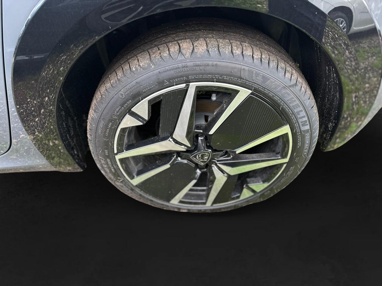PEUGEOT 208 II 2023 - 208 1.2 hybrid GT 145cv e-dcs 6