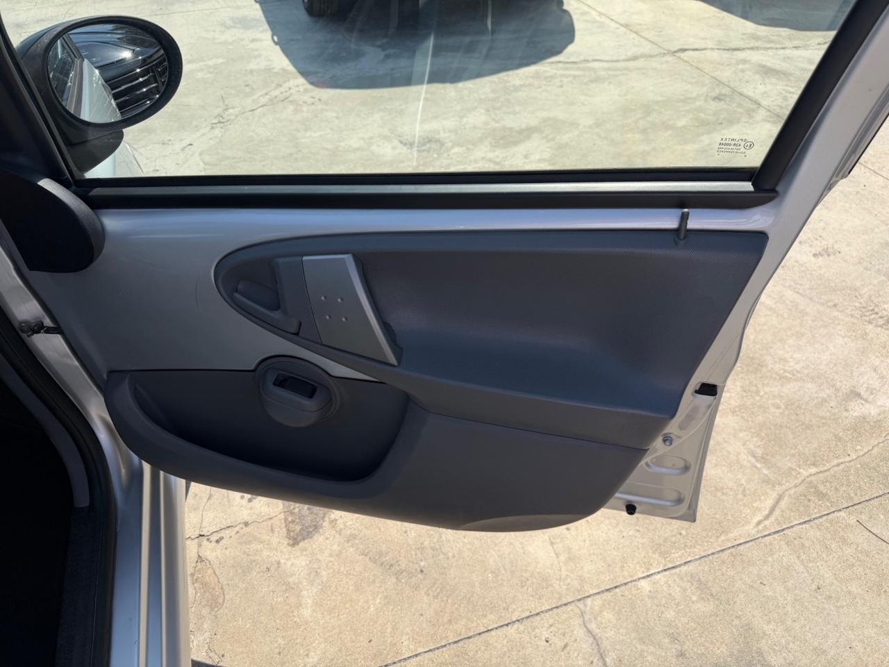 TOYOTA AYGO 1.0 5PORTE /2010/140.000KM