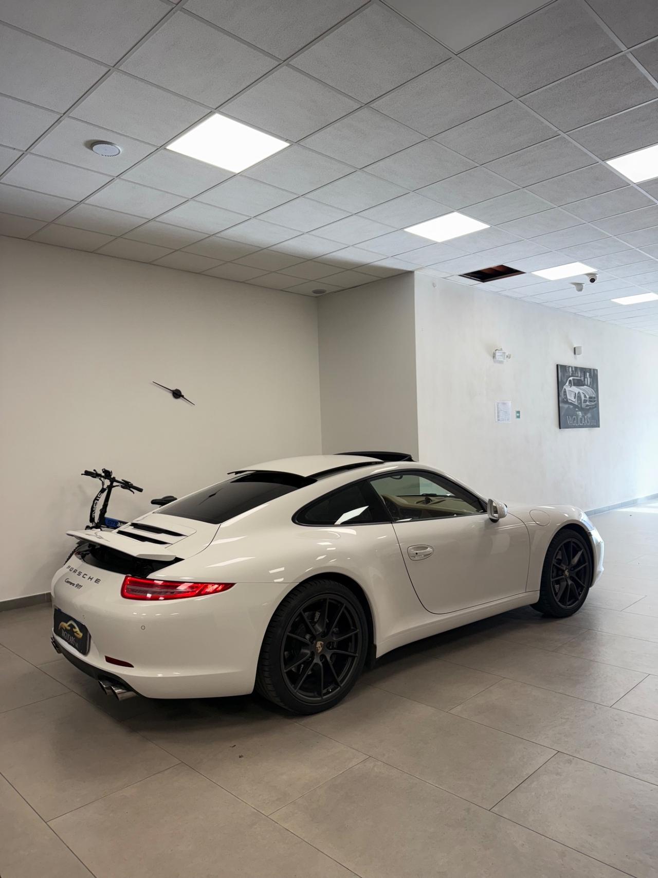 Porsche 911 3.4 Carrera Coupé