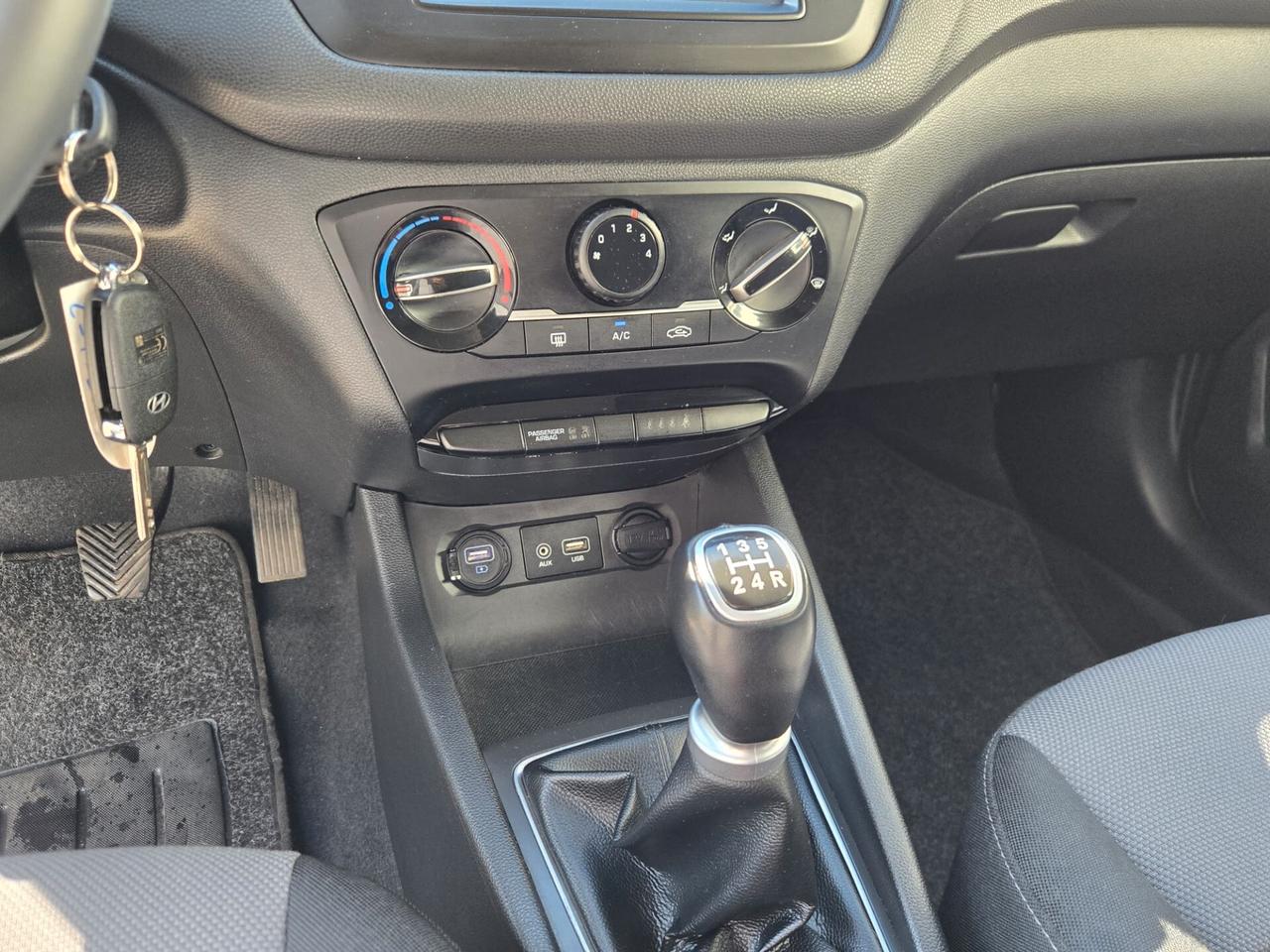 Hyundai i20 1.2 5 porte Tech