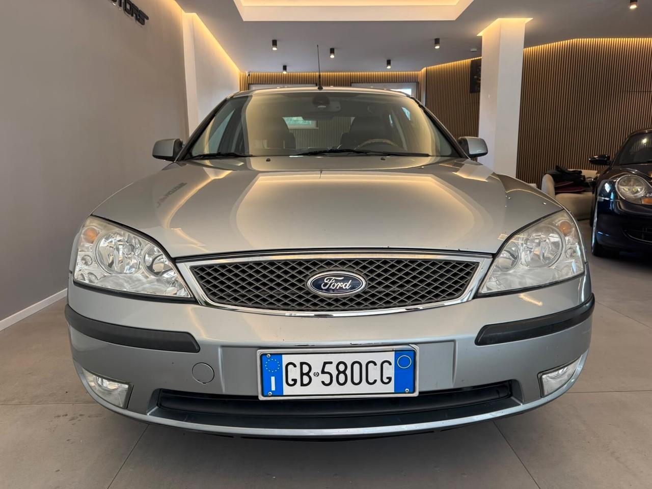 FORD MONDEO 2.2 TDCI GHIA BERLINA
