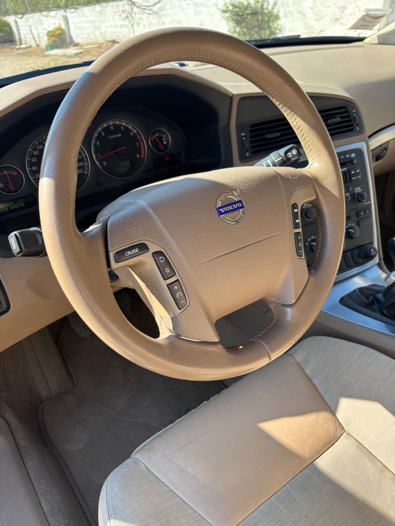 Volvo V70 2.5i turbo 20V cat T Summum