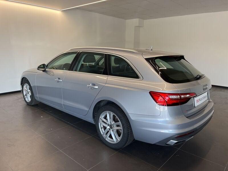 Audi A4 Audi Avant Business 30 TDI 100(136) kW(PS) S tronic