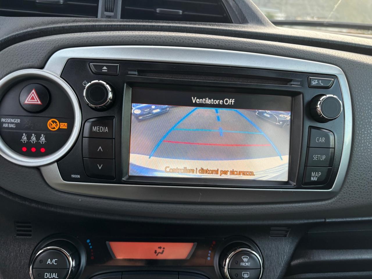 Toyota Yaris 1.4 D-4D 5 porte Lounge