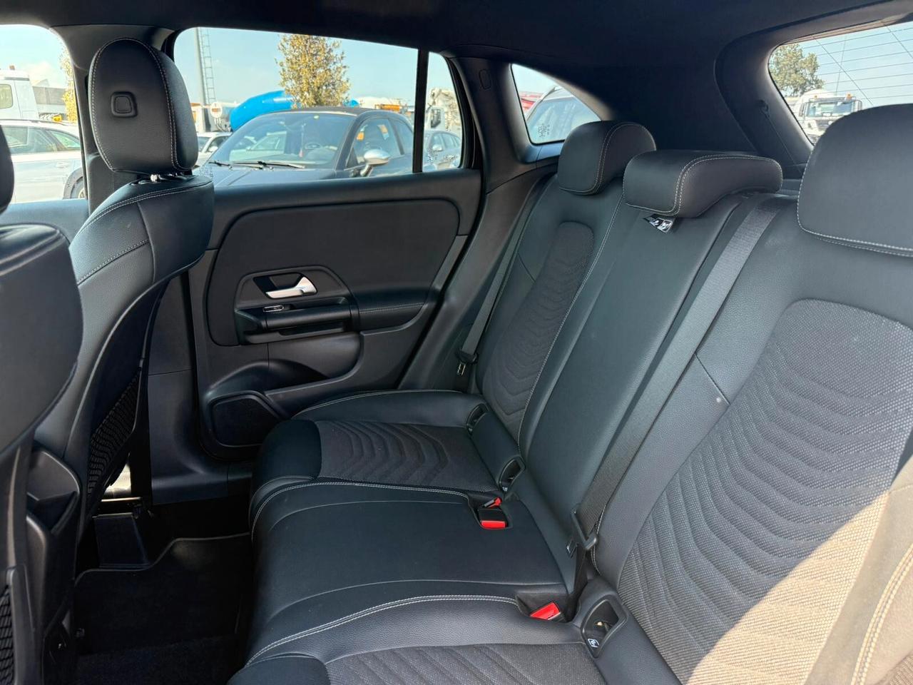Mercedes-benz GLA 250 e hybrid EQ Sport Plus