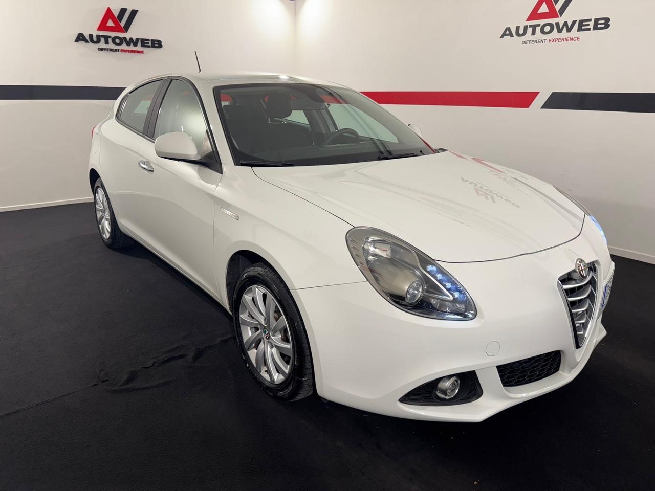 Alfa Romeo Giulietta 1.6 JTDm-2 120 CV Distinctive