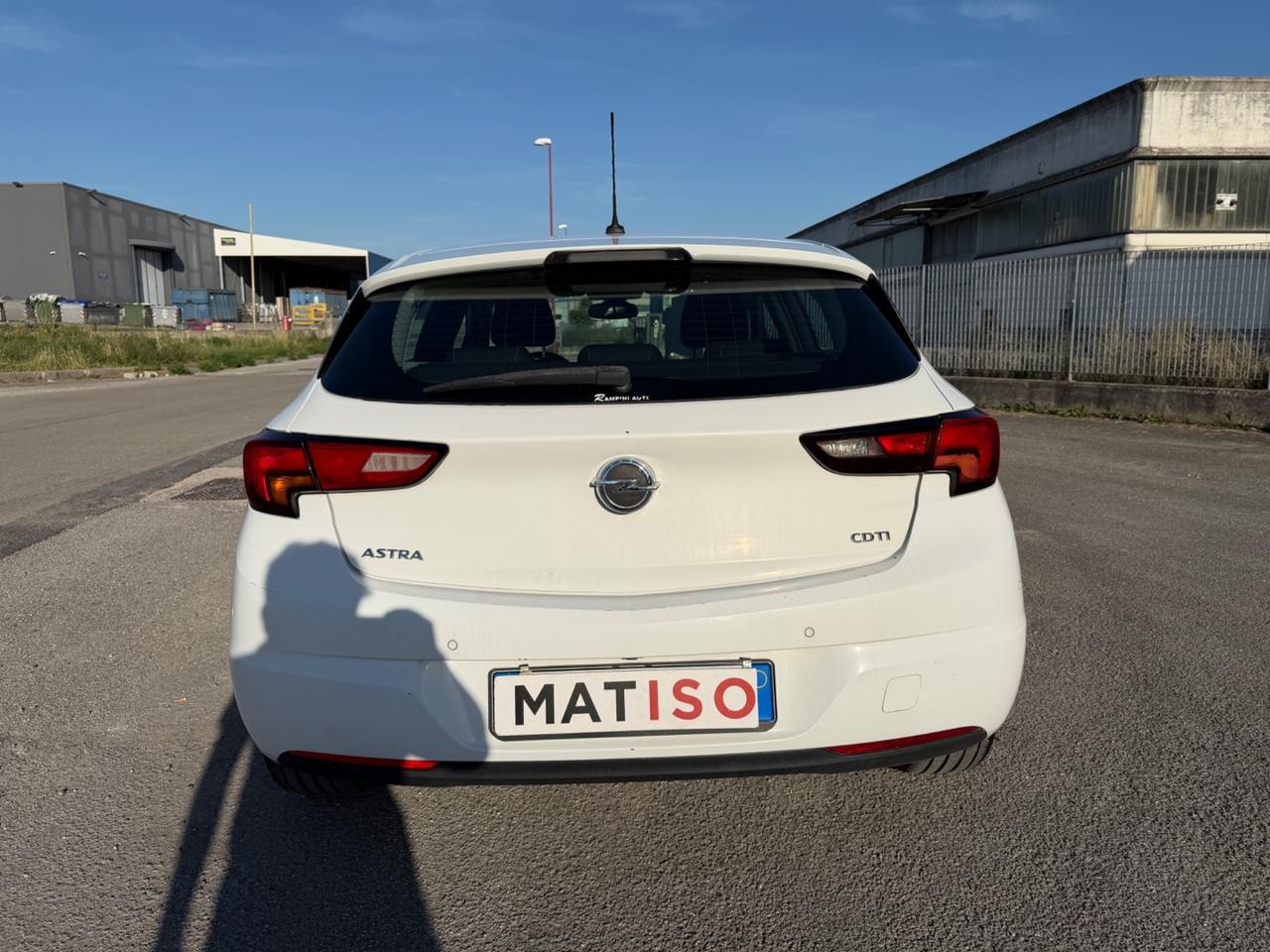 Opel Astra 1.6 CDTi 136CV 12M GARANZIA