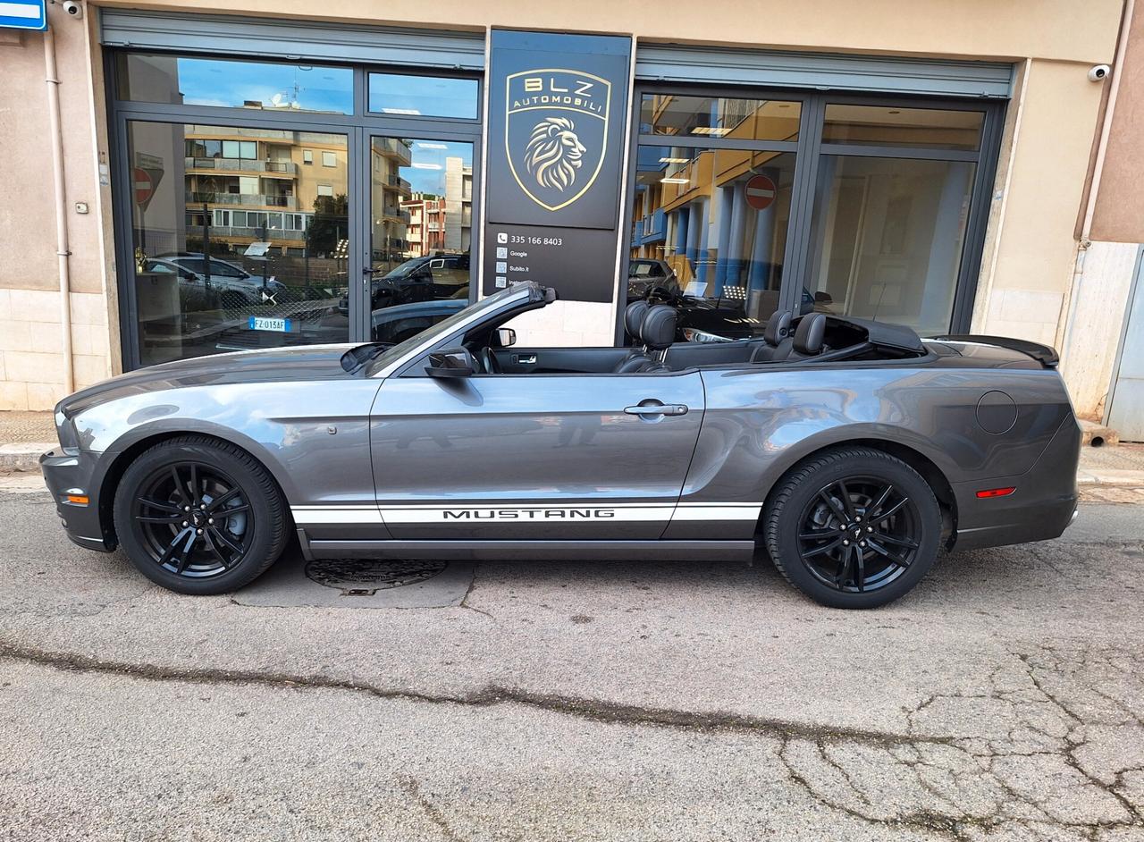 Ford Mustang 3.7 cc 305 cv cabrio