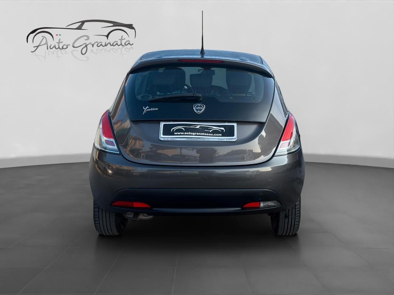 Lancia Ypsilon 1.2 69cv GPL Ecochic Gold