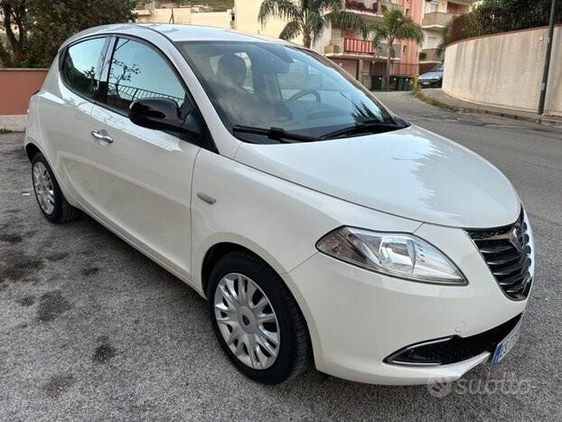 Lancia Ypsilon 1.3 MJT 95 KM CERTIFICATI