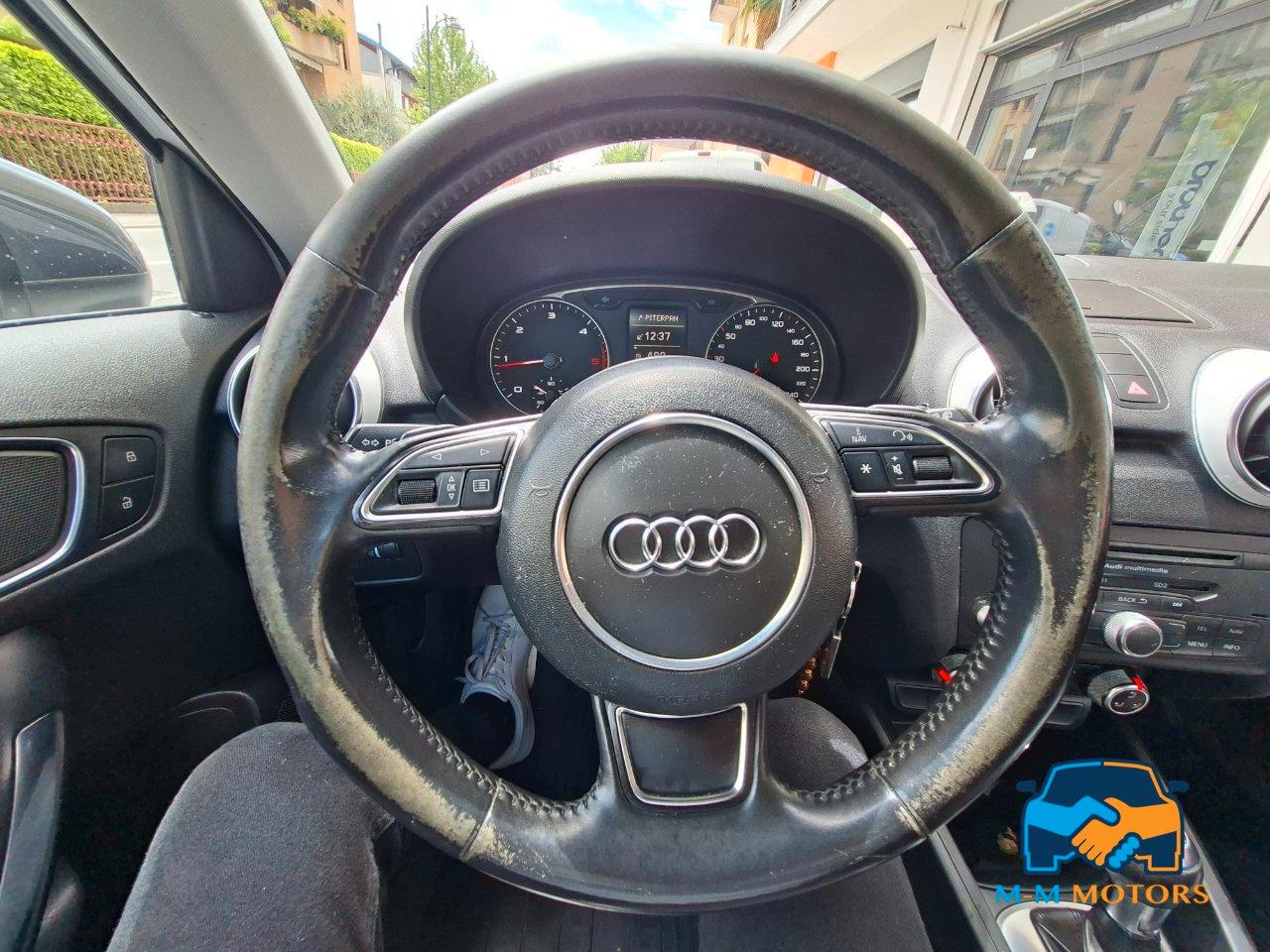 Audi A1 Sportback 1.6 tdi Attraction s-tronic neo patentati