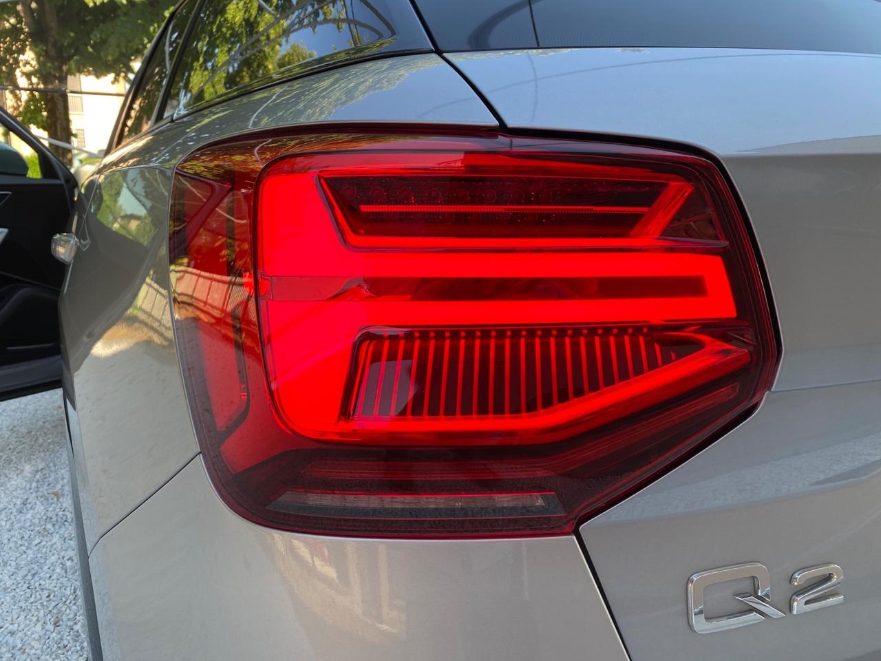 Audi Q2 1.0 TFSI Business NEOPATENTATI!!!