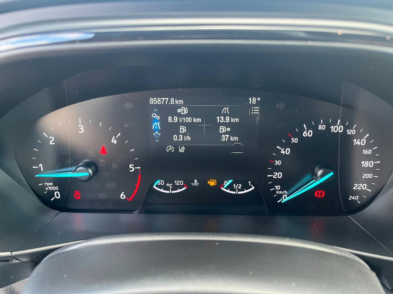 Ford Focus 1.5 TDCi 120 CV Start&Stop SW ST Line