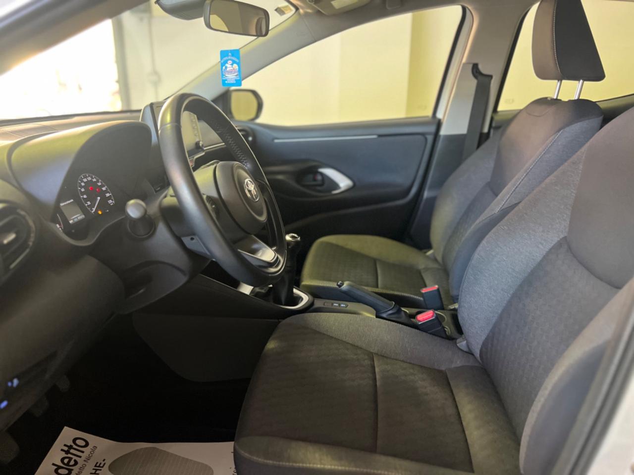 Toyota Yaris 1.0 5 porte Active 2023