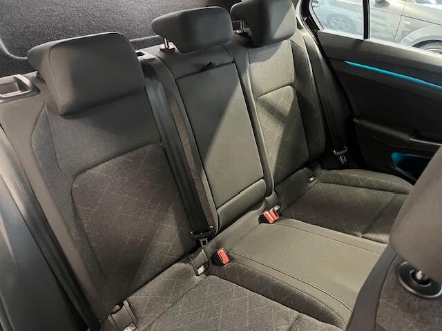 VOLKSWAGEN GOLF 1.5 TSI EVO LIFE CAMBIO MANUALE