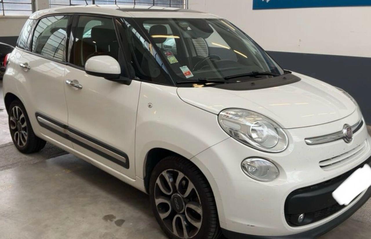 Fiat 500L 1.6 Multijet 105 CV Lounge tetto apribile