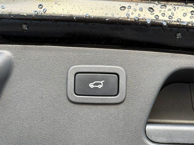 JAGUAR E-Pace 2.0D 180 CV AWD aut. R-Dynamic HSE