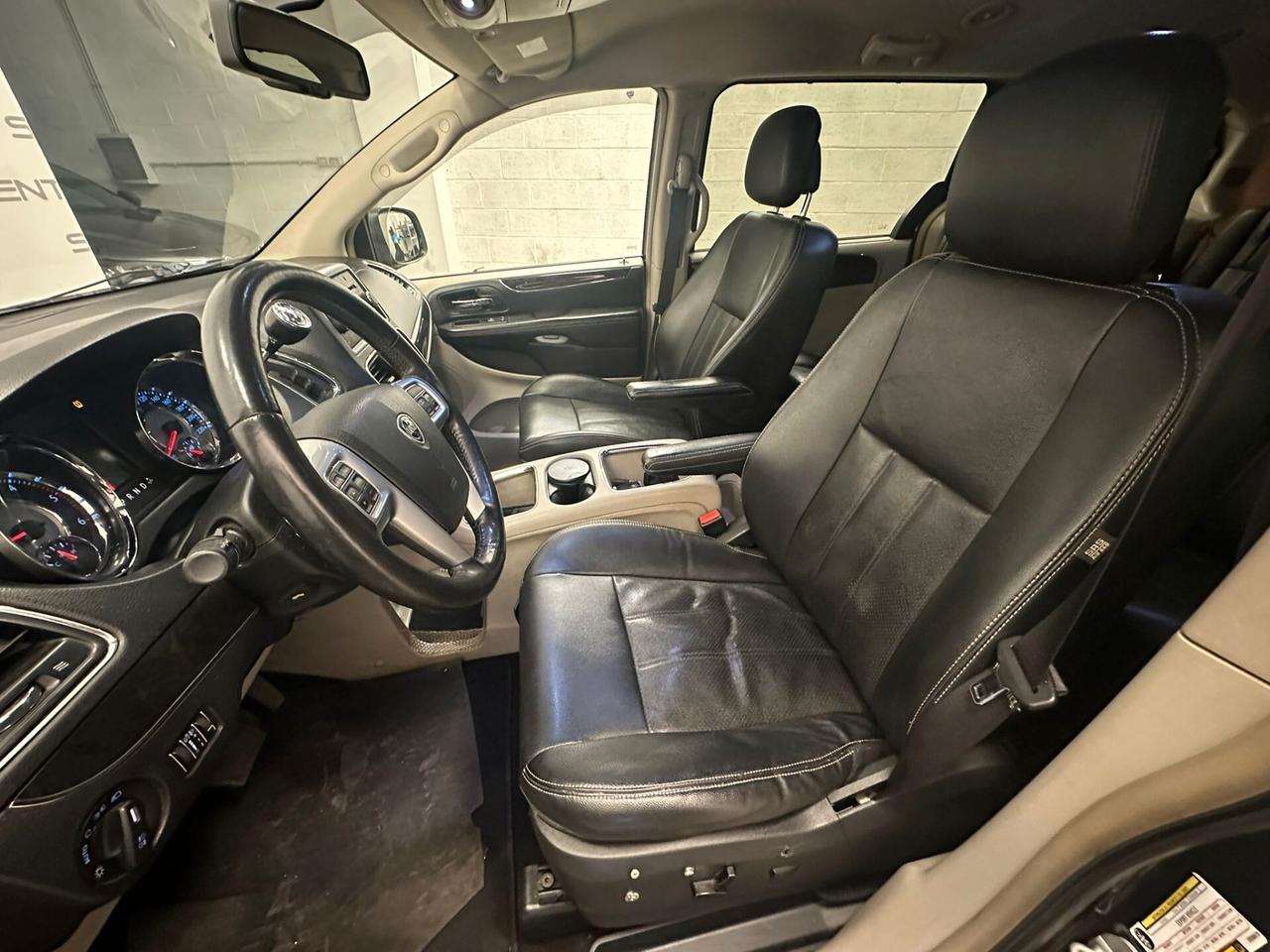 Lancia Voyager 2.8 Turbodiesel Gold 163 CV