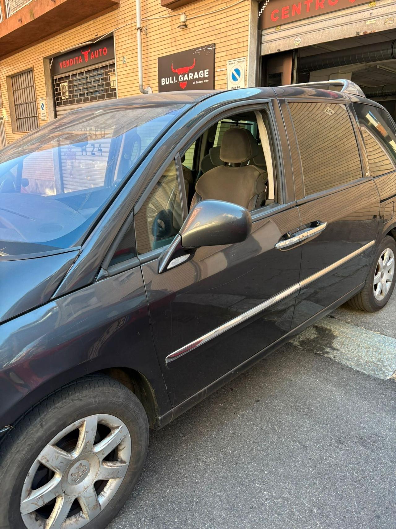 Peugeot 807 2.0 HDi 136CV ST